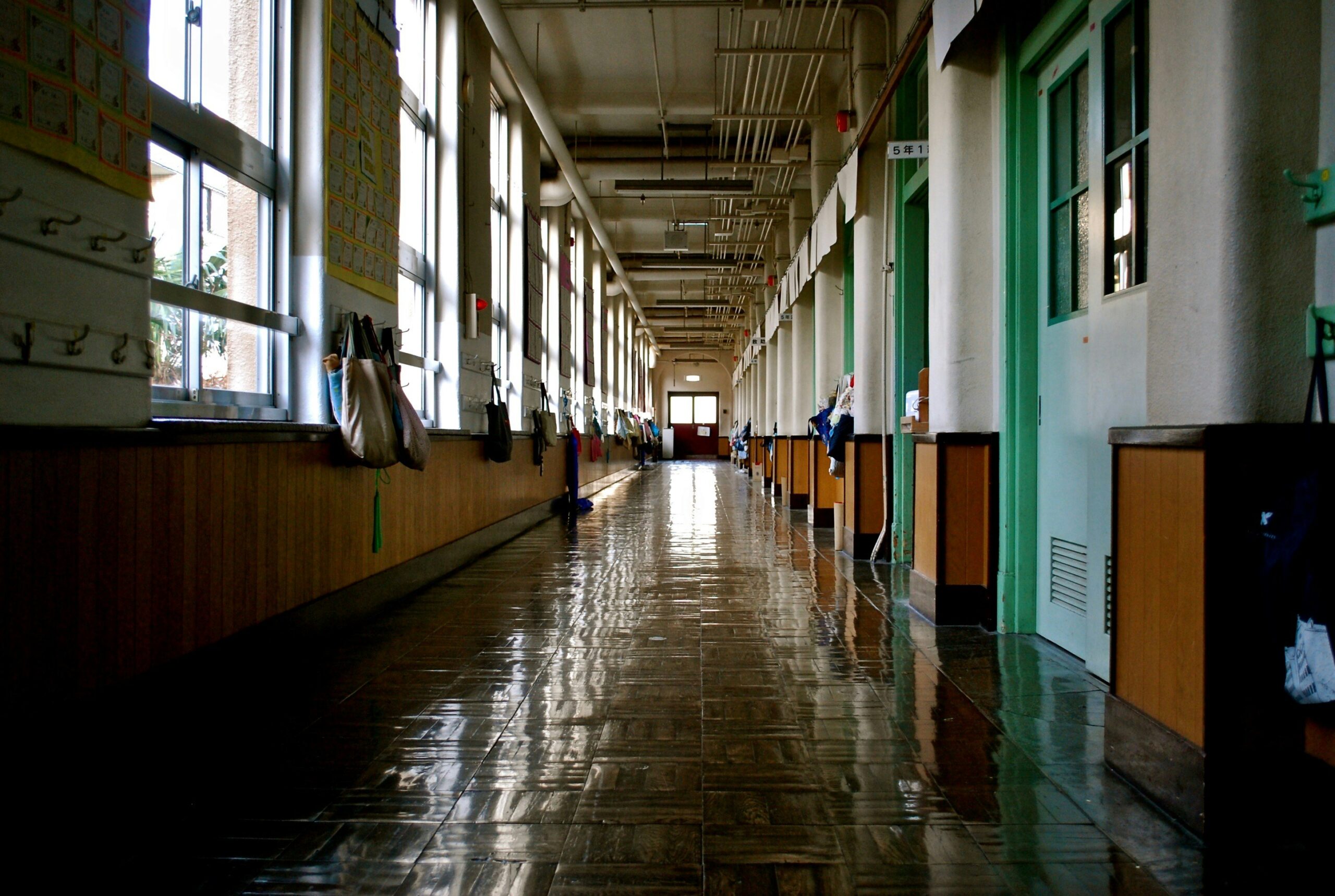 Read more about the article How To Make The 2025-2026 School Year The Easiest Yet